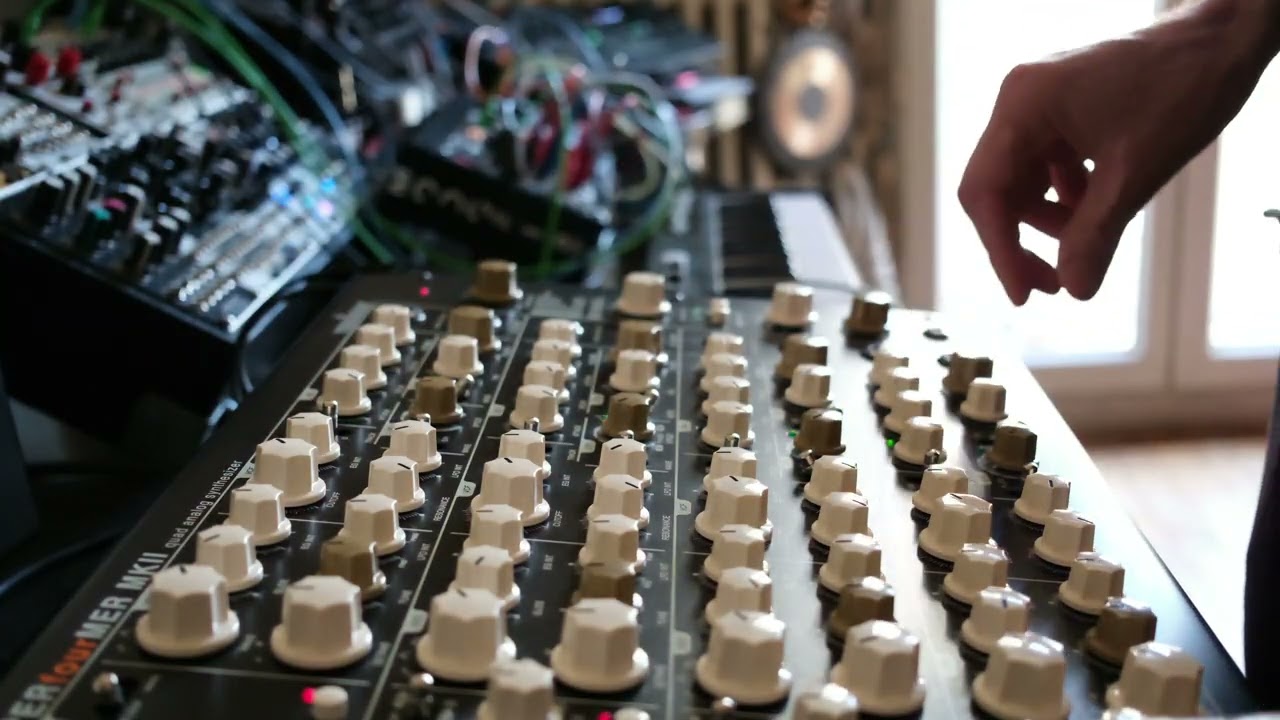 Avril 14th - Aphex Twin | Vermona PerFourMer MK2