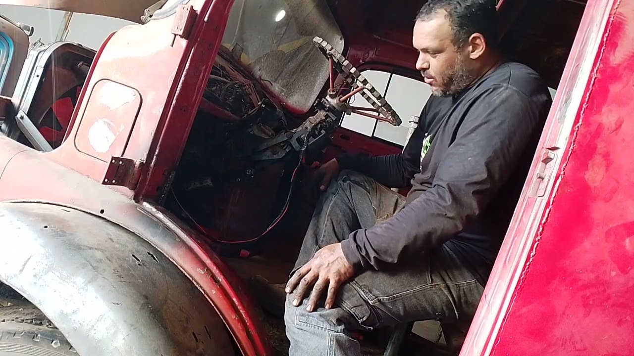 No epis&oacute;dio da novela de macho finalizando a coluna de dire&ccedil;&atilde;o do MB 1113