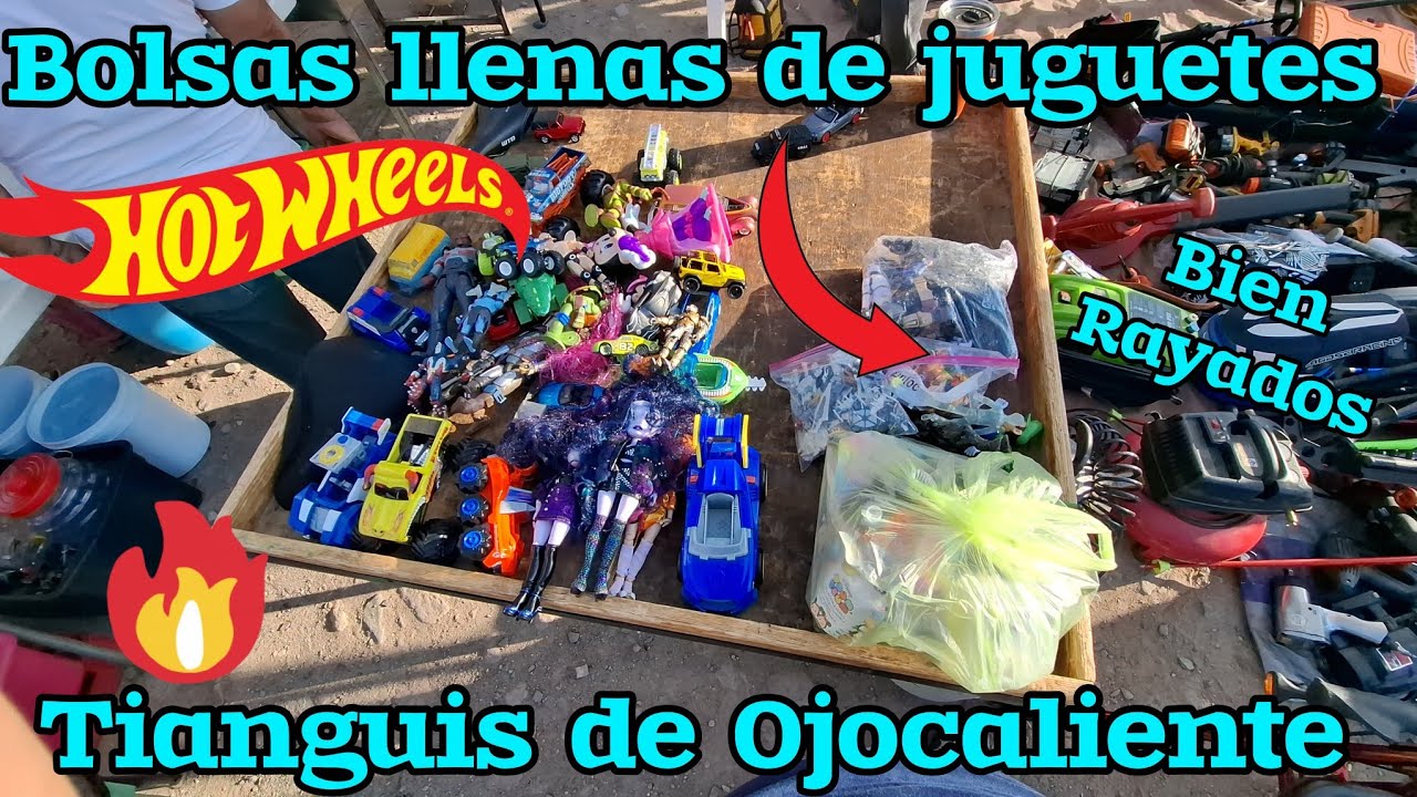 #bolsas llenas e #juguetes y #hotwheels en el tianguis de Ojocaliente,  rayados salimos como zebras