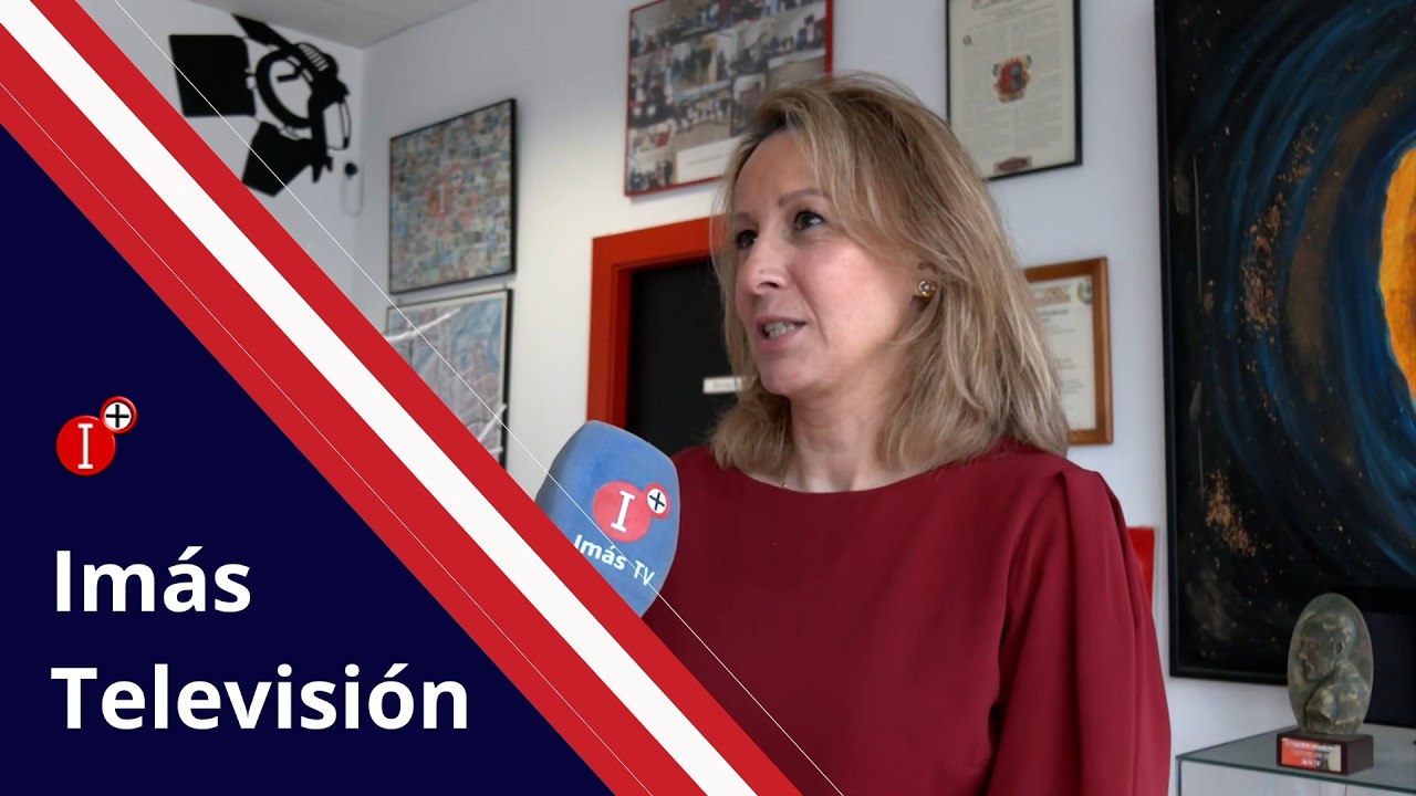 La ALCALDESA de ALMADÉN, RAQUEL JURADO, VISITA los ESTUDIOS de IMÁSTV