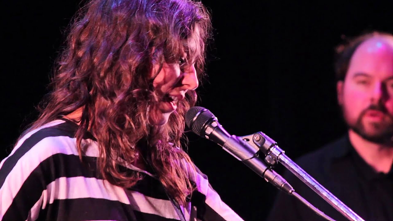 Heather Maloney - Cozy Razor's Edge (Live at the Academy of Music)