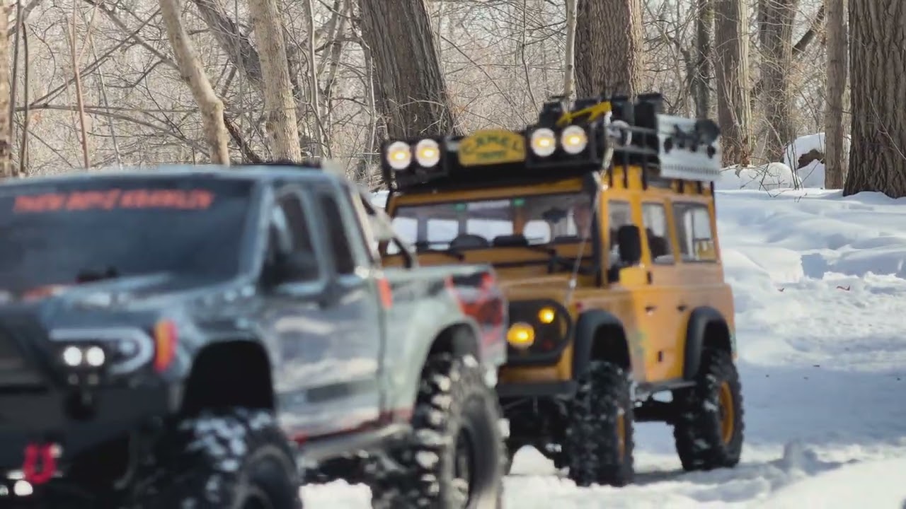 RC Trailing them boyz krawlin AXIAL BASECAMP \FMS FCX10 CAMEL TROPHY DEFENDER @BasecampBman