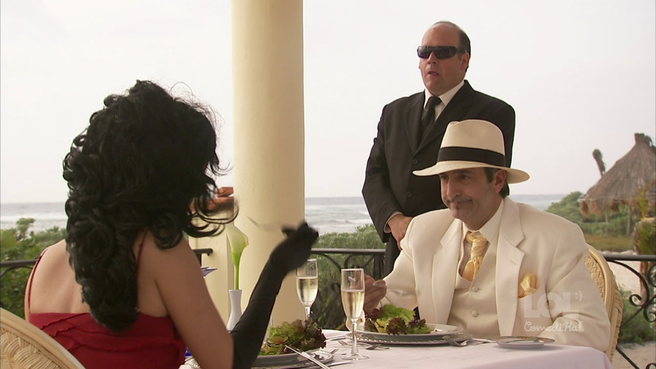 Rich people problems // LOL ComediHa