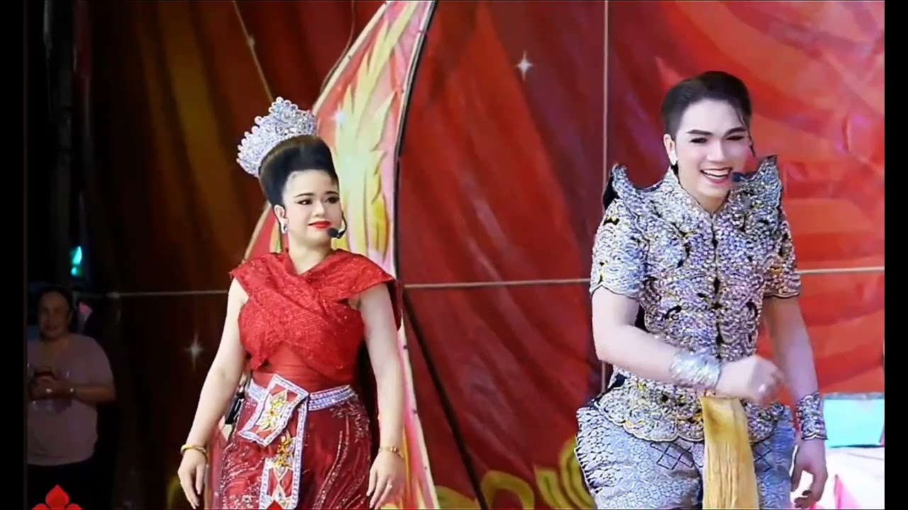 พ่อโนอาร์​กับแม่ยี่หวามาเล่นด้วยกัน มันส์​วุ้ยย #ขวัญใจลูกอ่างทอง #ยี่หวาณิภาชนก #แนทรุ่งฟ้า 