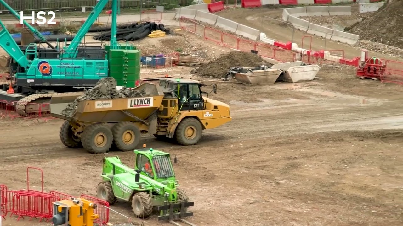 Lord Greenhalgh visits HS2's Old Oak Common site