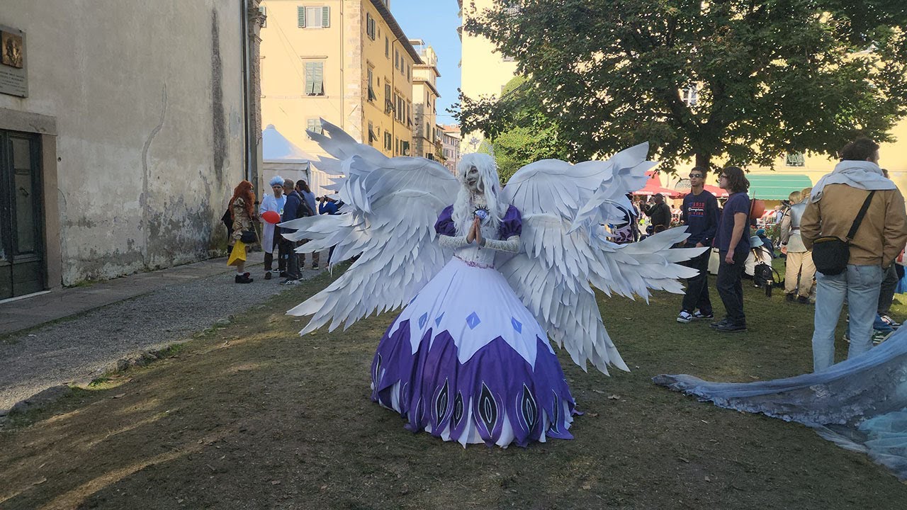 Walking Through Lucca Comics & Games 2024 – Amazing Cosplay Characters!