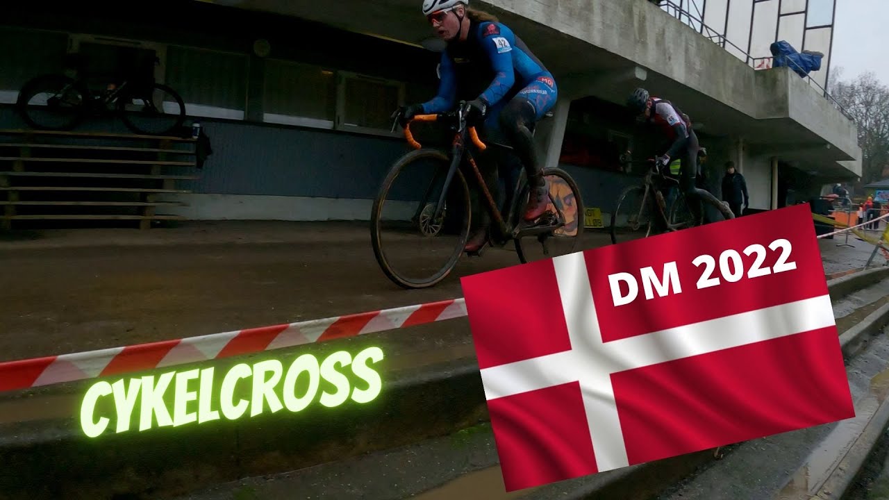 DM Cykelcross 2022, Mudder, styrt og FART PÅ . Cykelstjernen **PRESSET**