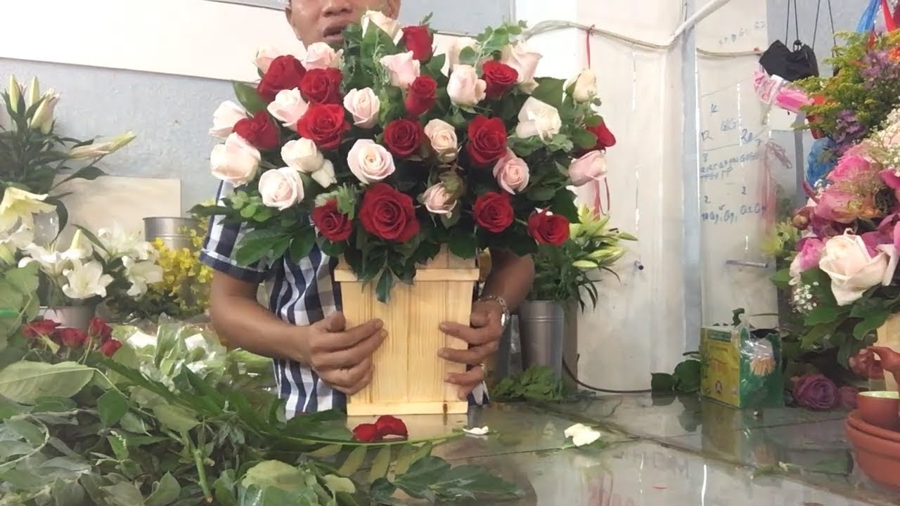 C&aacute;ch Cắm Hoa Ch&uacute;c Mừng Sinh Nhật Tặng Người Th&acirc;n