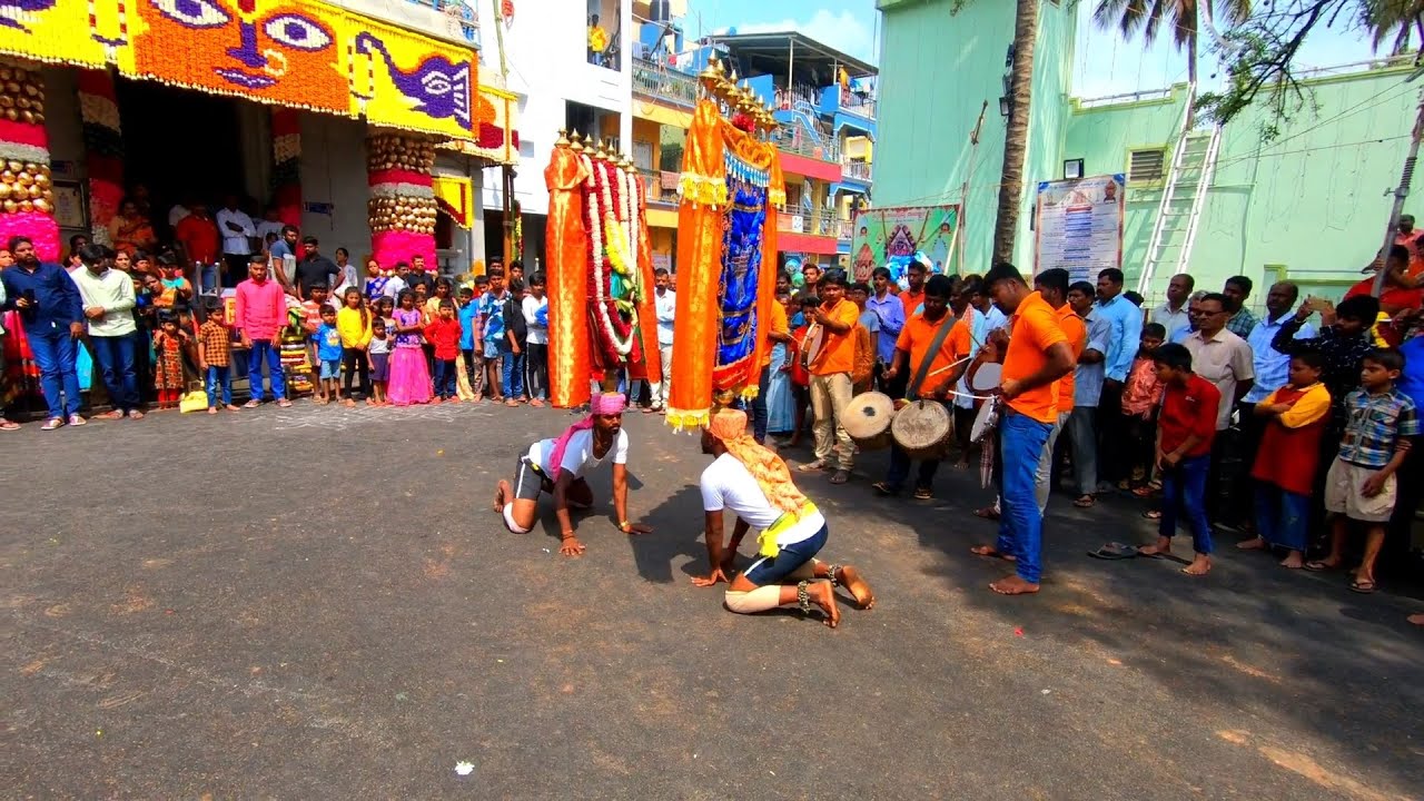 Pooja Kunitha - Devara Kunitha Folk Dance at Chunchagatta Bangalore 2020
