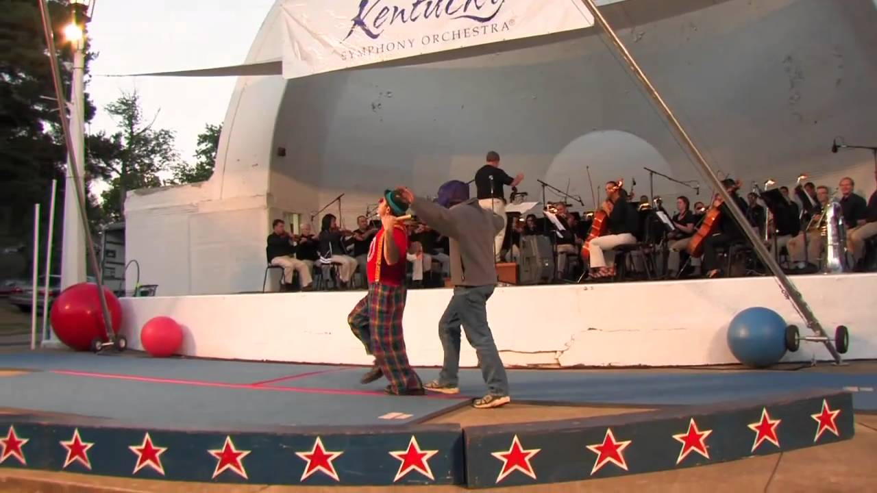 Pauly the Clown engages the audience at Cirque Devou
