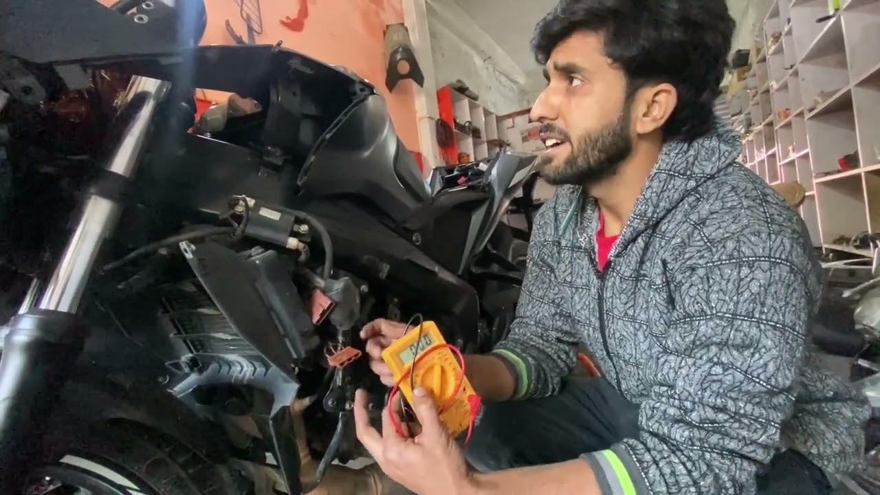 Pulsar RS200 Starting problem || battery charging problem pulsar RS200