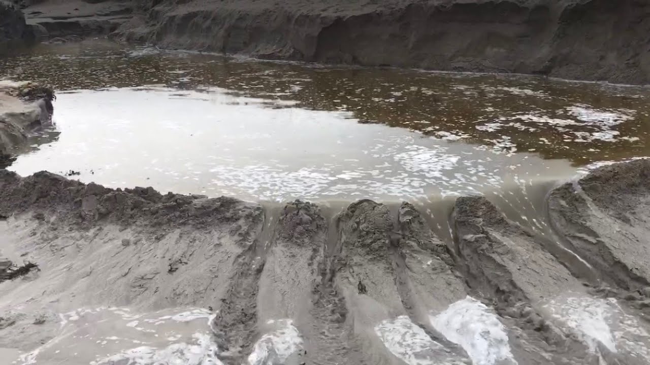 Dam overflows