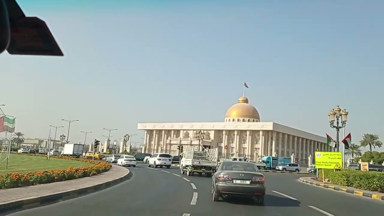 Sharjah to Dubai vis road... Beautiful way..