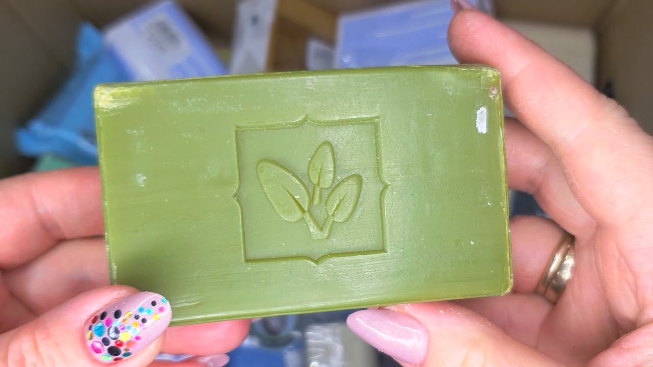 огромная распаковка мыла из 4х частей 🙆🏼‍♀️🧘🧼(3)