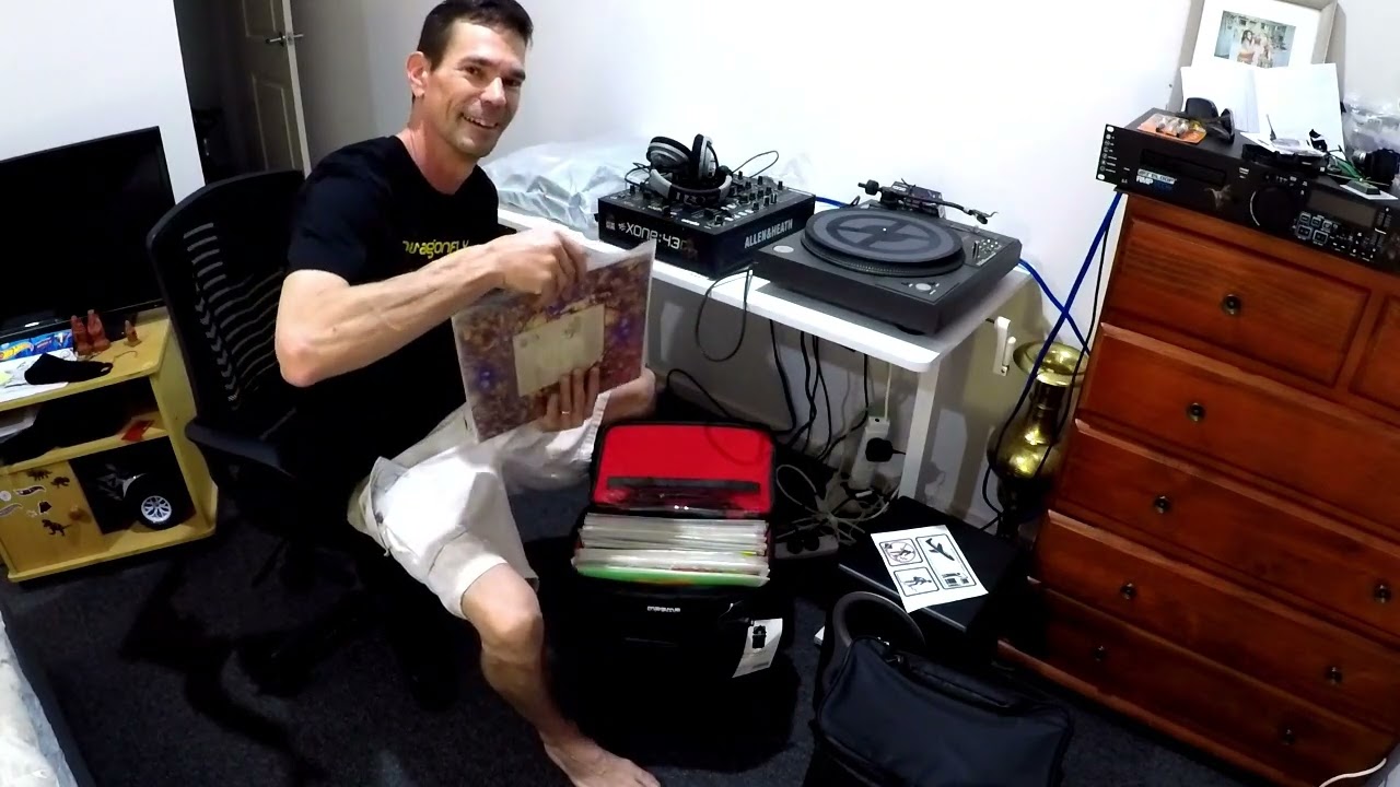 Magma RiotPack DJ Trolley bag 50 LP unbox and review