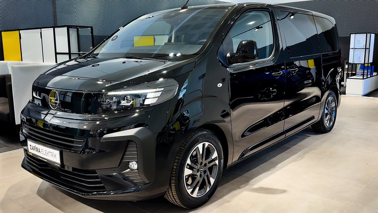 2025 Opel Zafira - Exterior and interior details