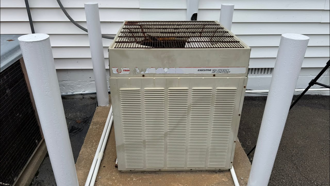 Vintage 1987 Trane Executive Air Conditioner - Startup & Shutdown 