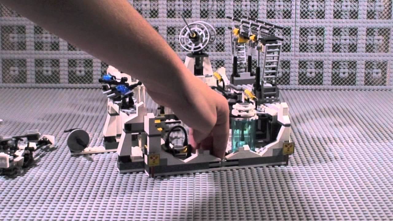 LEGO Star Wars Hoth Echo Base Review 7879