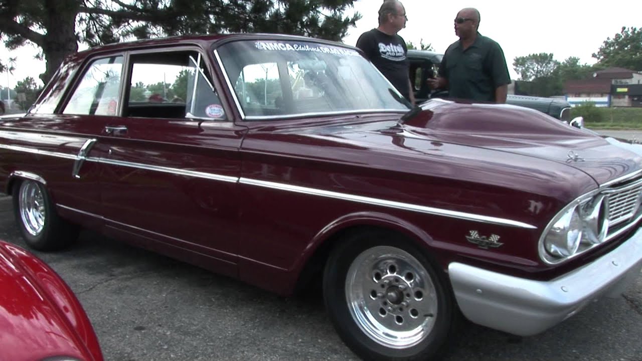 1964 Ford Fairlane 347 cuin with a drag time of 10:98 at 126 mph
