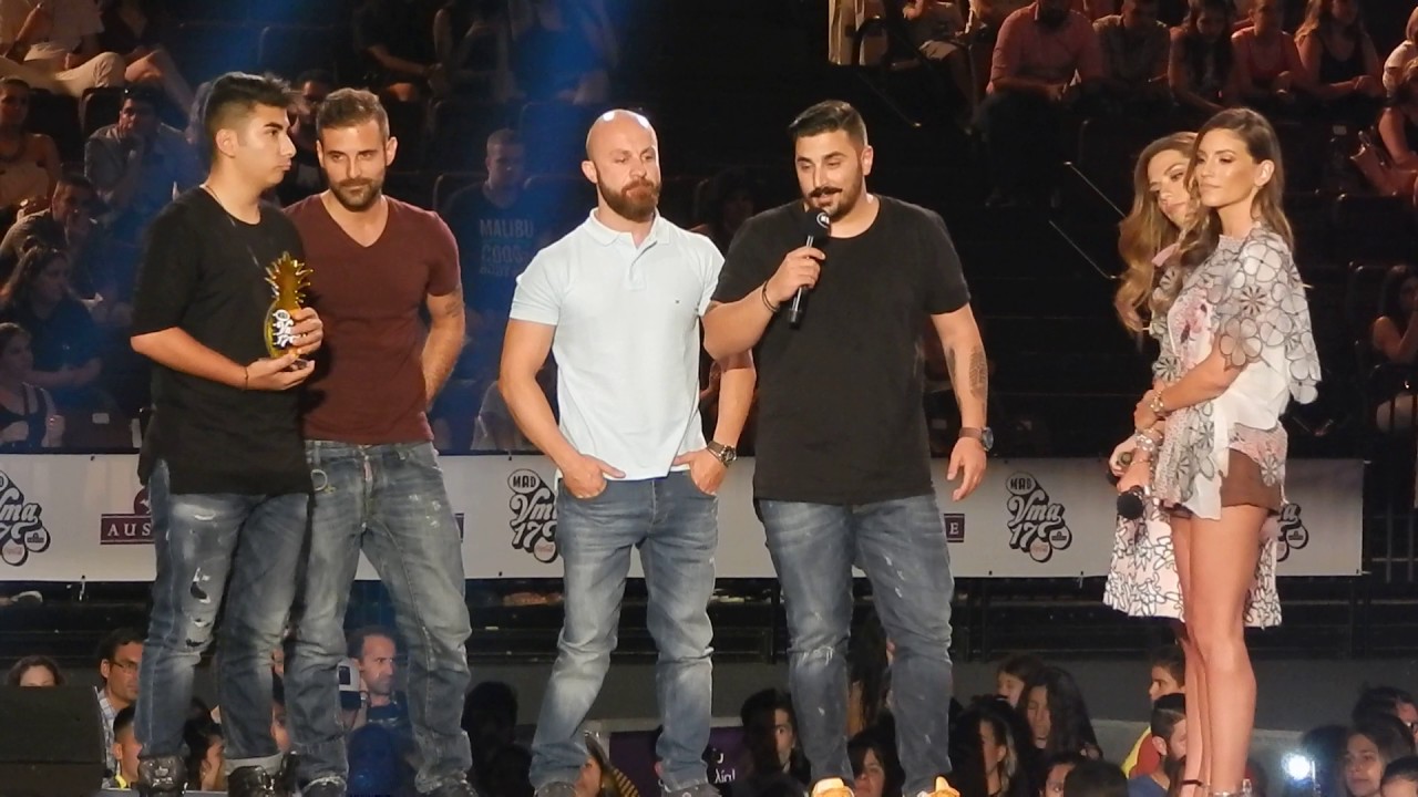 MAD VMA 2017: Aπονομή Bραβείου για τον Παντελή Παντελίδη
