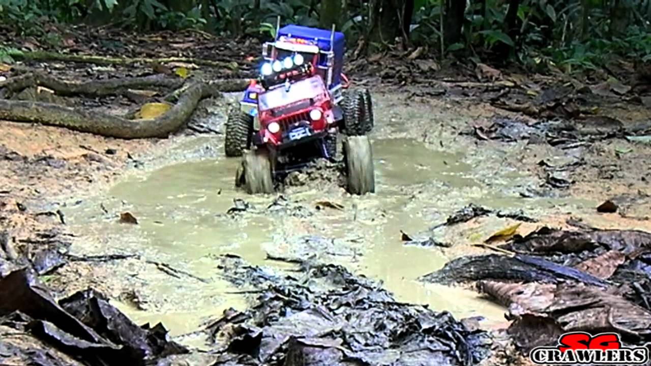 12 trucks Mudding! Land Rover Honcho Land Cruiser Dingo D110 RSOV Wraith King Hauler 6x6