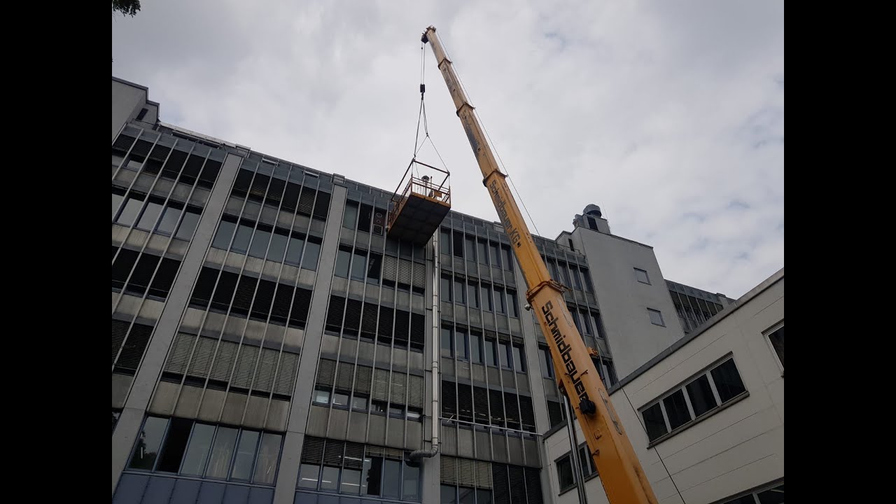Dismantling and Loading SM 52-4 and SM 74-6H on 5th Floor in Munich (Germany)