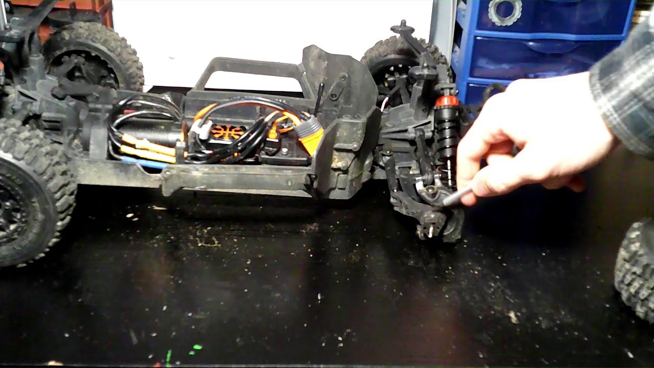 How to replace bearing carriers and hub bearings on an Arrma Senton