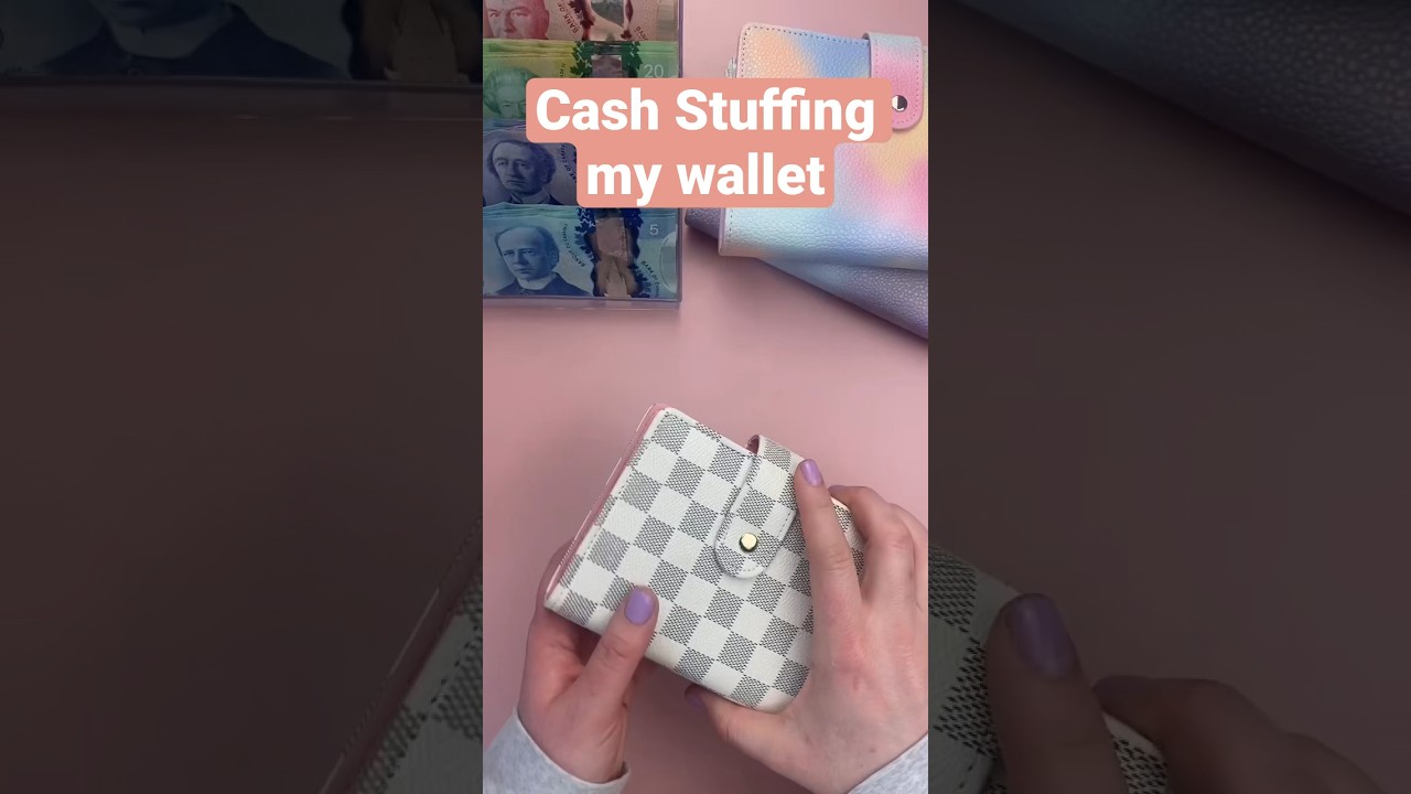 cash stuffing my wallet #cashstuffing #cashstuffer #payday #budget#budgetlife #cashstuffingcommunity