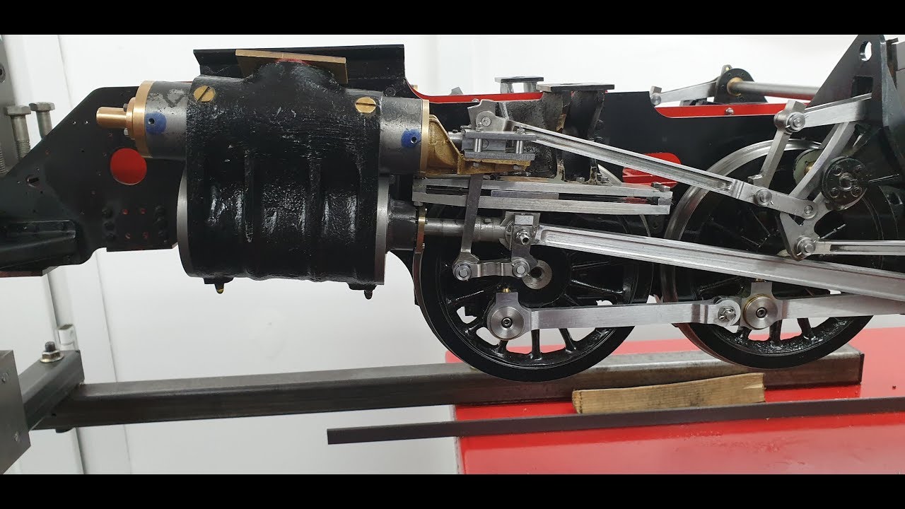 BR 9F Steam Loco 5