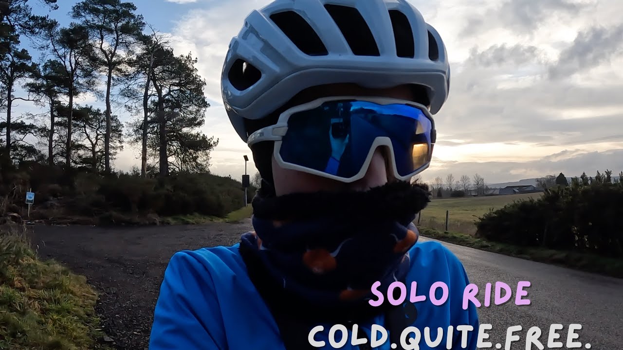 Cold winds, Quiet roads | A solo ride under moody skies