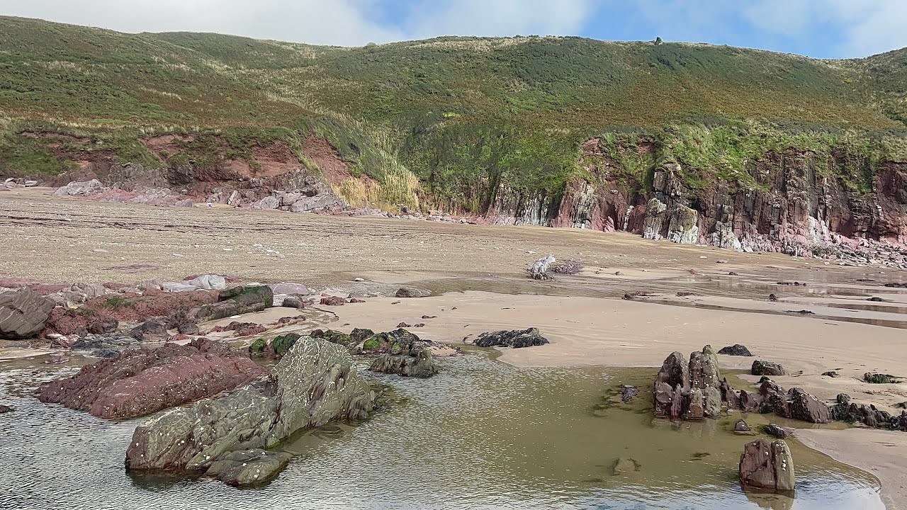 Tenby, Wales in 2 Minutes &ndash; The Prettiest Seaside Town in the UK!