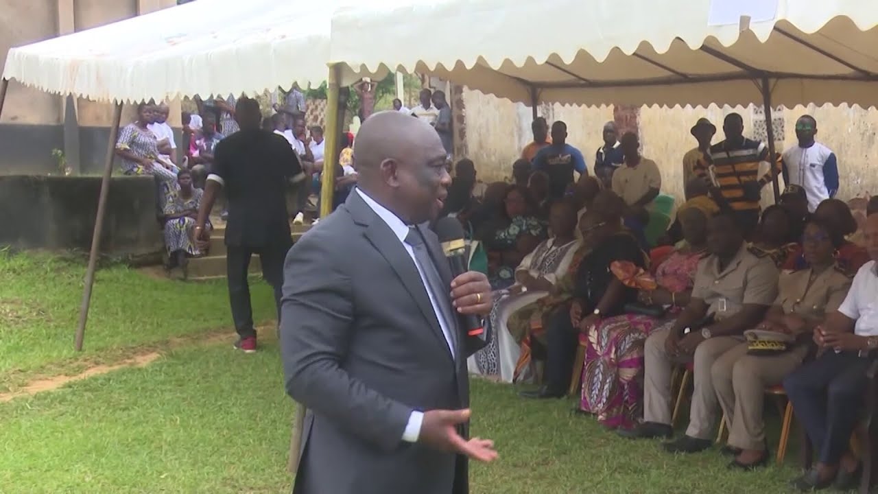 Société:  Kouadio Konan Bertin prône le vivre ensemble entre les villages de Corsrou et de Bécédi