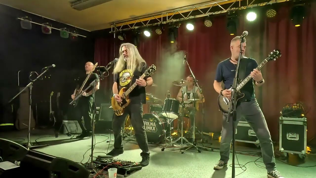 Volná Linka - Zůstaň - Live - Chvaletice 27.12.2025