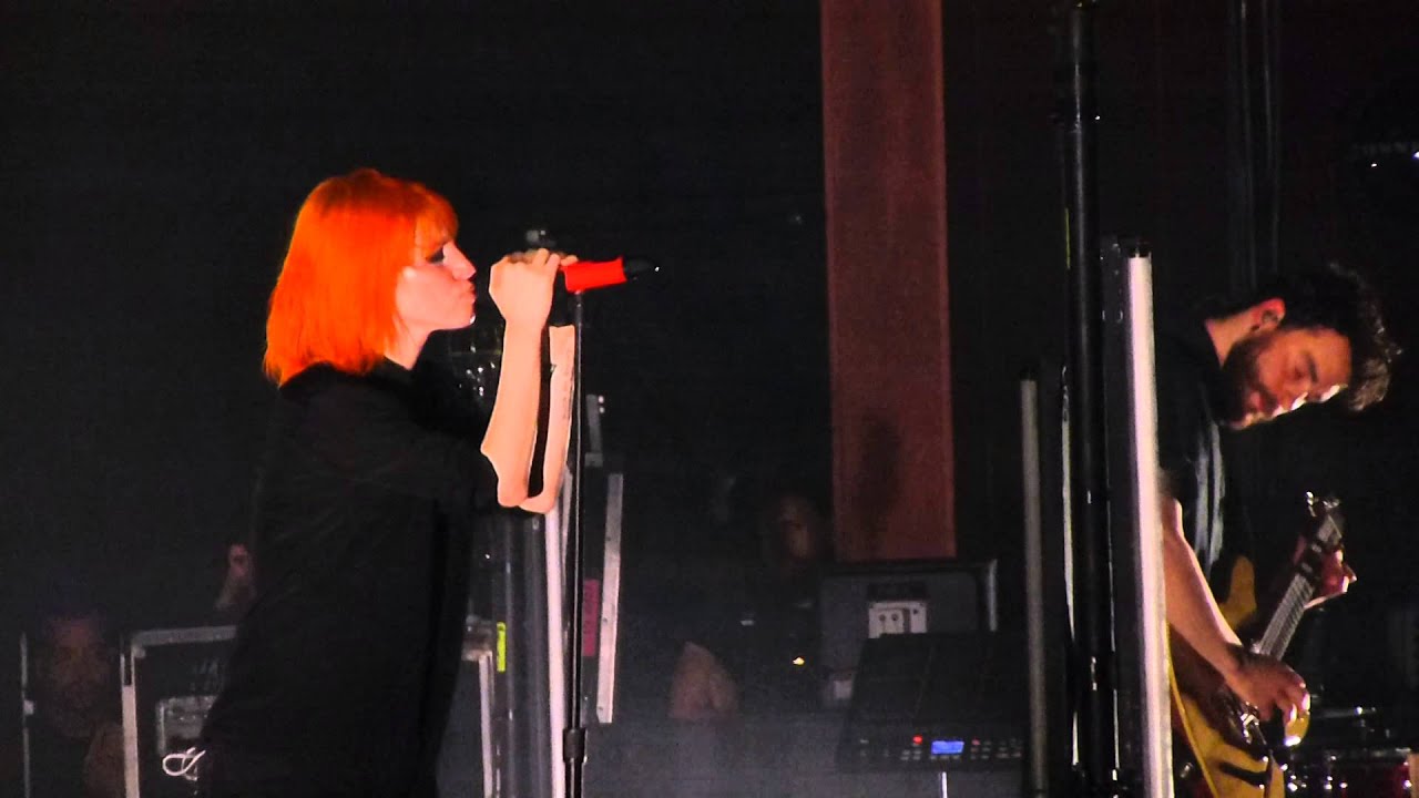 “I Caught Myself” Paramore@Borgata Event Center Atlantic City 5/8/15 Writing the Future Tour