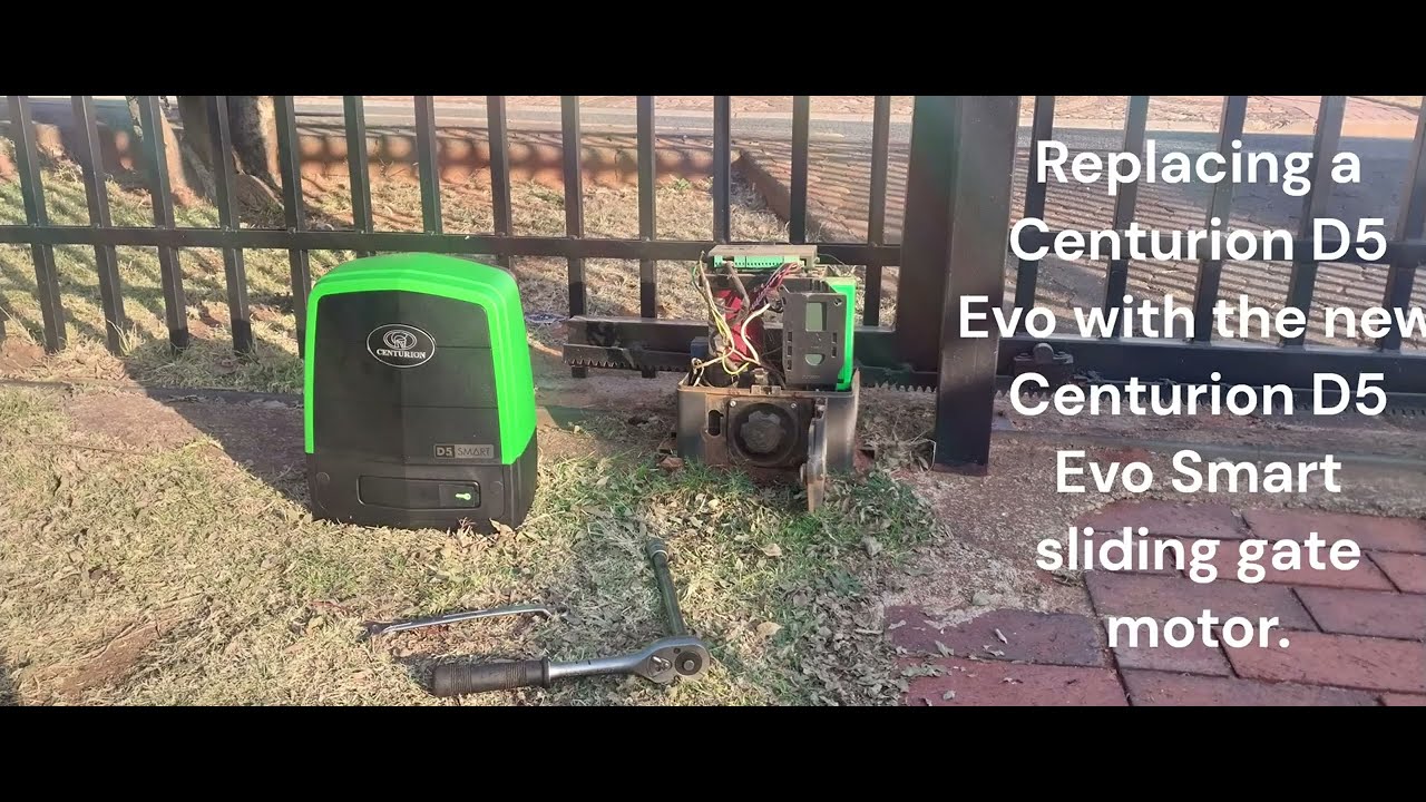 Установка привода для ворот Centurion D5 Evo Smart в Мондеоре, Йоханнесбург, компания Pottie 083 ...