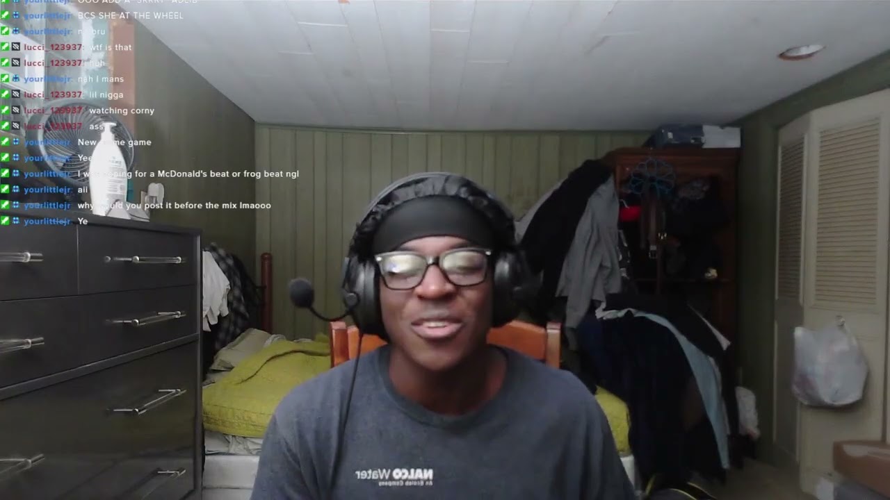 Итак, я написал песню на бите в стиле Destroy Lonely...