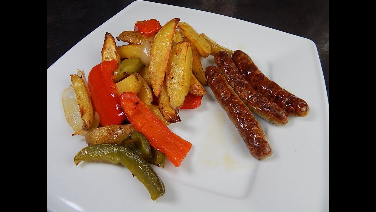 Nürnberger Bratwurst mit Kartoffeln und Paprika vom Ofenzauberer