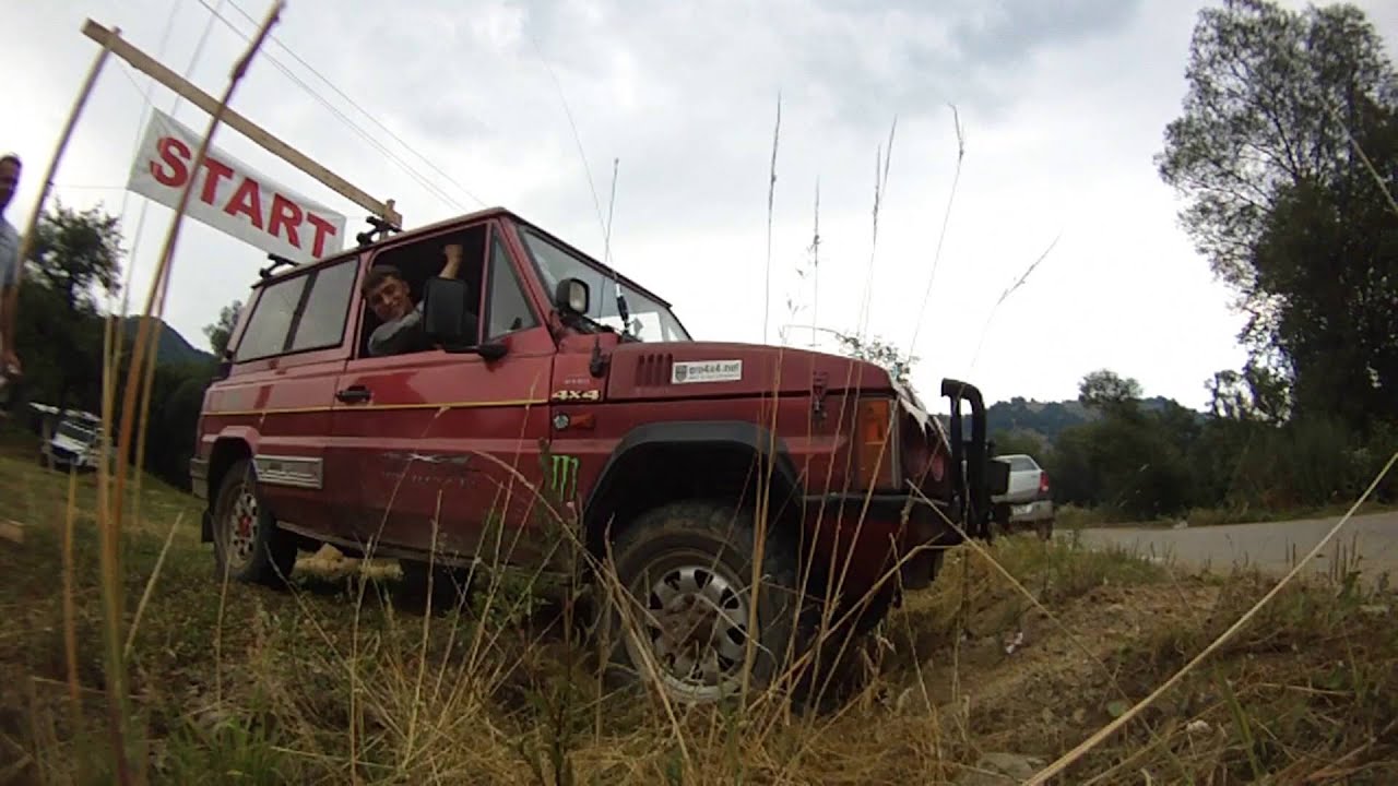 ARO 10 la Cupa prieteneasca de offroad de la Lunca Cernii