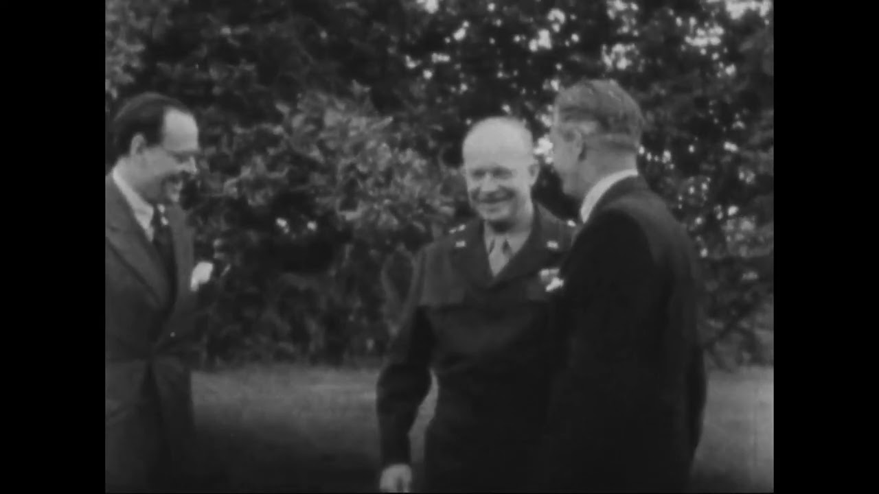 DWIGHT D. EISENHOWER, 1944 [EL-MP16-54]
