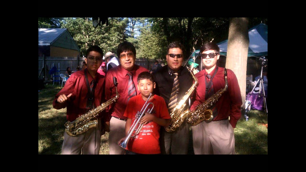 BANDA INTERNACIONAL JUVENTUD LLIPA / Linda LLipanita (TORIL) Primicia 2012