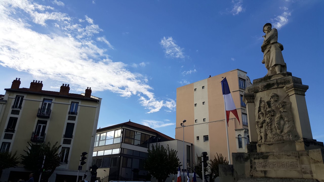 11 11 2018 Clermont-Ferrand Place Salford La Madelon de la Paix