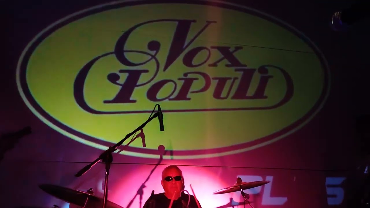 VOX POPULI  