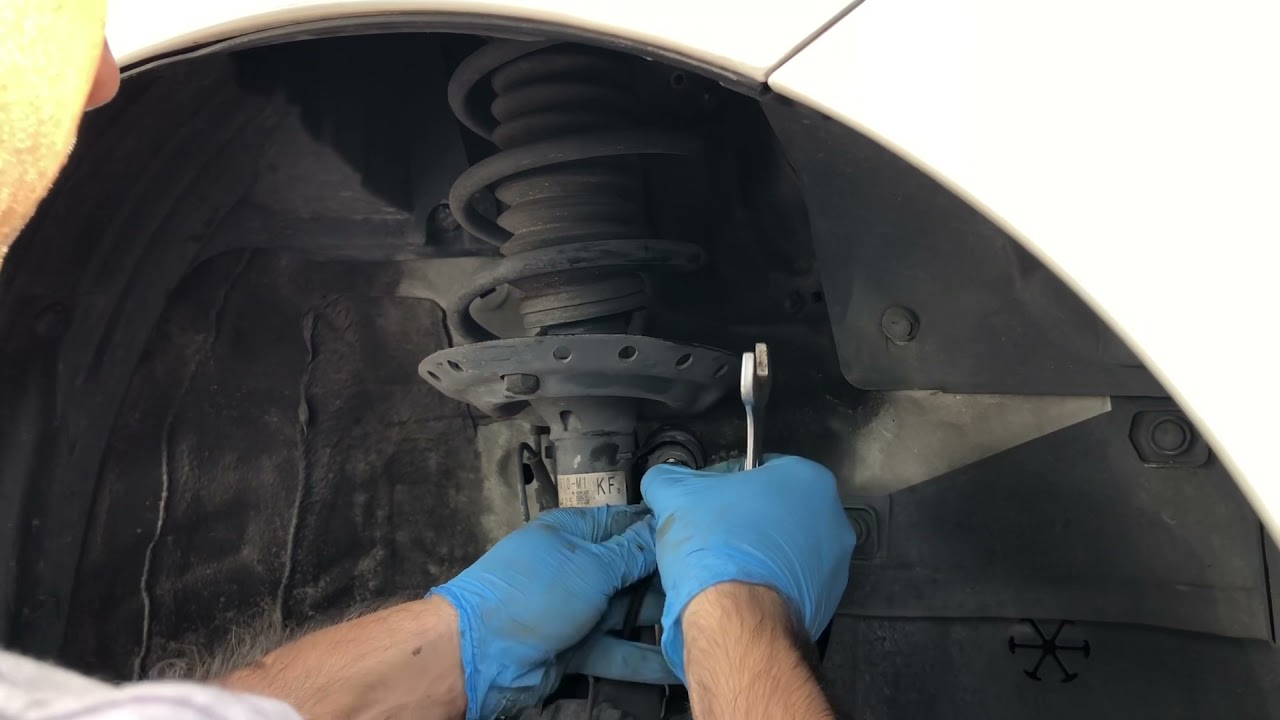 2012 Honda Fit sway bar link replacement