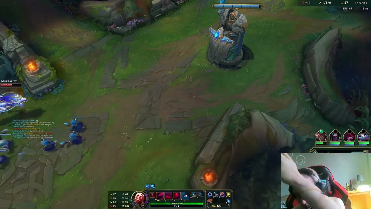 Zlatorz shows the necrosis in his arm from using krokodil (very deadly and dangerous drug)