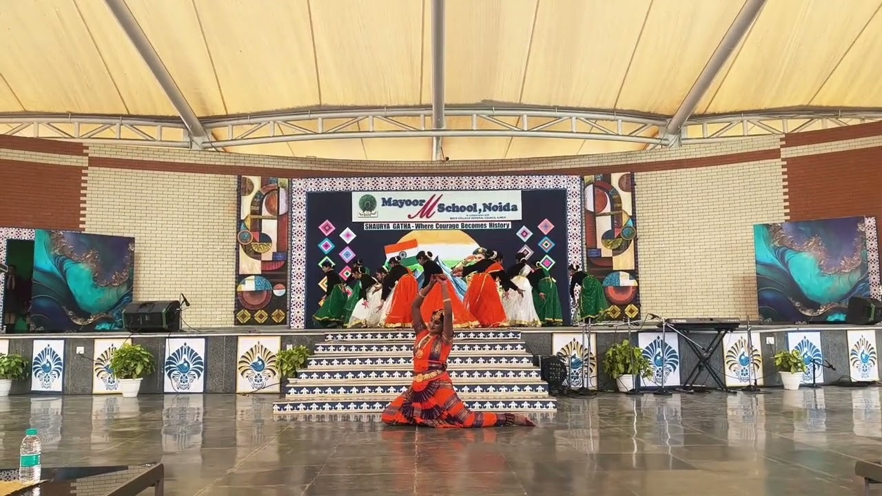 Mayoor School Noida #republicday #dance #mayoorschoolnoida#patrioticdanceperformance #jayatubharatam
