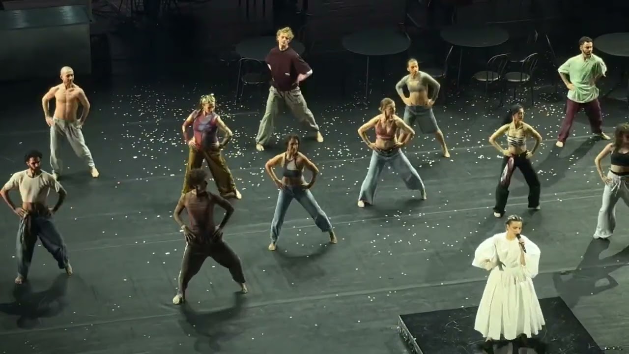 “Gro(o)ve” - extras, FNT 2025, concept Radu Afrim, TNB