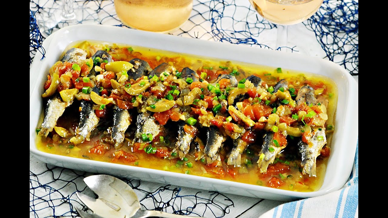 UM SEGREDO E SUAS SARDINHAS AO ESCABECHE FICARÃO PERFEITAS! BASTA ADICIONAR À RECEITA UM COPO DE...