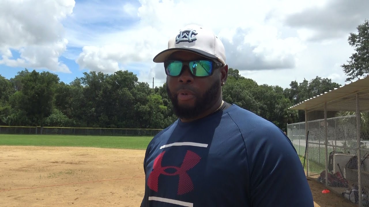 Beisbol Cuba Con Michel Abreu, Yobal Due&ntilde;as y Angel L&oacute;pez; clases de Bateo Club Civico Cubano Tampa