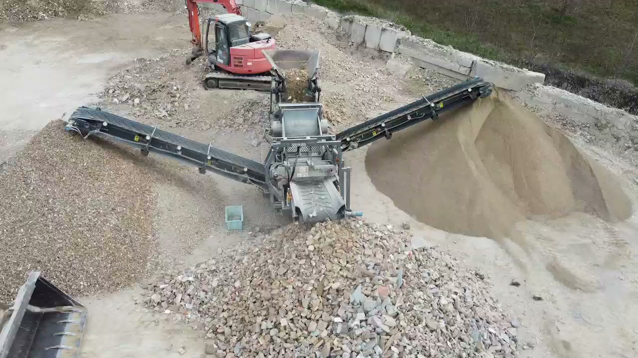 A DAY IN THE QUARRY WITH KOMPATTO 5030