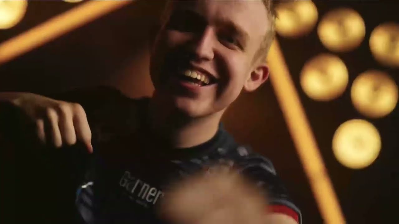 FC 24 PRO - SO deklassiert Anders Vejrgang seine Gegner